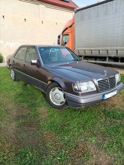 Mercedes E250D W124