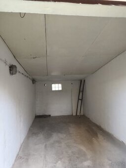 Pronájem garáže Jince - Zborovská 20m2