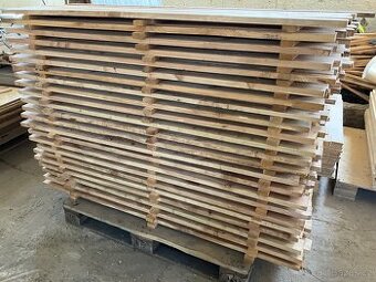 Modřínové plotovky