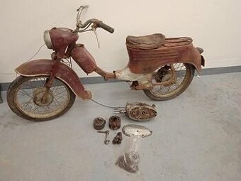 Koupím  Jawa 555nepojízdném stavu,