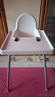 Dětská jídelní židlička