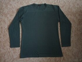 Prodám 2 chlapecká trička vel.176