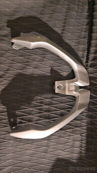 Madlo aprilia SR GT 125