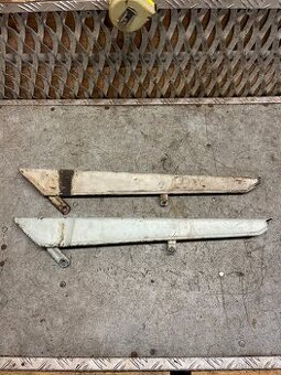 Kryty řetězu Jawa pionýr/mustang