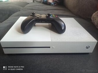 Xbox One S 512 GB