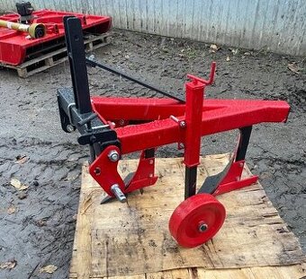 kvalitne Slovenske Pluhy za Malotraktor