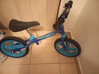 Chlapecké kolo odrážedlo