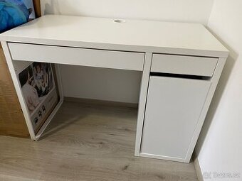 Ikea psací stůl + židle
