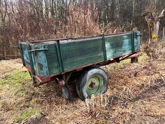 přívěs za traktor