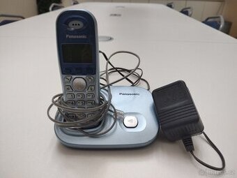 Stolní telefon Panasonic KX-TG7301FX