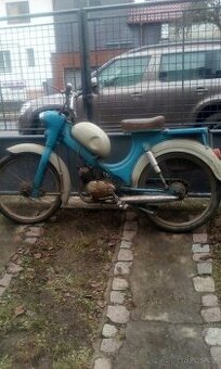 Prodám moped Stadion 22.