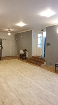 Pronájem nebytového prostoru cca 100 m² – Praha 2, Na Folima