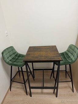 Stůl + barové židle NEPOUŽITÉ 3990 komplet