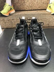 Tenisové boty adidas Avacourt tmavé