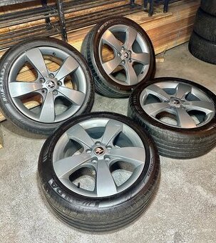 ALU Kola ŠKODA 5x112 R17 PEGASUS Letní Pneu 225/45/17