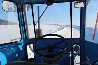 zetor 3011 - TP, stare okresni SPZ,