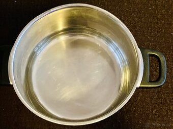 Nerezový hrnec se silným dnem, zn. GSW