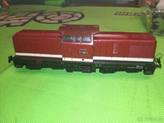 Kolejiště H0, Vláčky