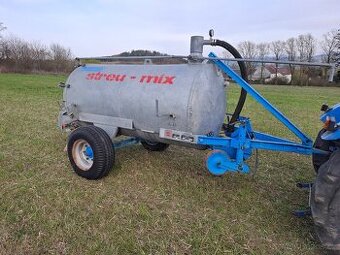 Fekál , Lejta , Voznice, nádrž na vodu za traktor,napaječka