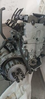 Motor na ZX6-R