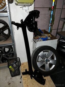 Nová Zadní náprava Fiat 500