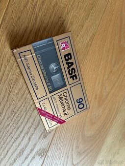 Nové audiokazety BASF Chrome Maxima II 90 + SONY HF 90