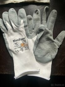 Pracovní rukavice MaxiFoam