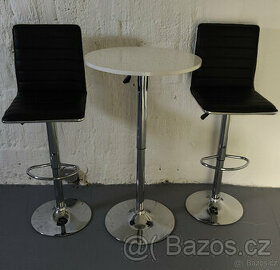 Kulatý stůl + 2 barové židle