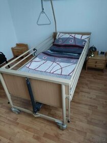 Elektrická polohovací postel + matrace - 1