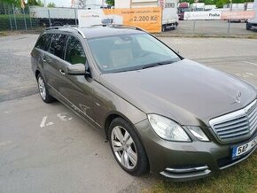 Prodám Mercedes E200 cdi, r.v. 2012 - 1