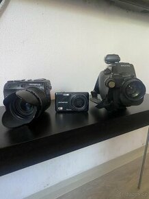 2x fotoaparát + kamera (CENA ZA VŠE)
