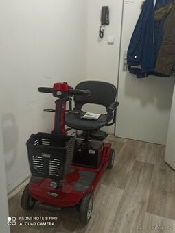 Elektrický invalidní skútr