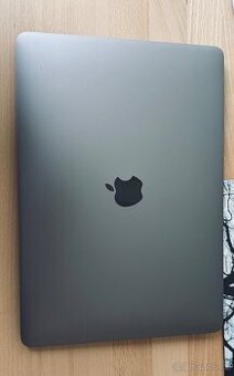 Apple MacBook Air 13,3” - skvělý stav