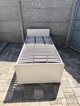 Prodám postel IKEA 90cm x 200cm