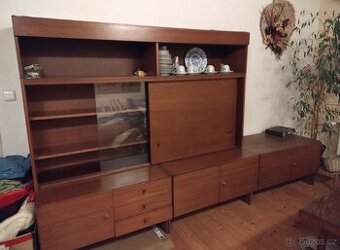 Obývací stěna, konferenční stolek, skříň, komoda