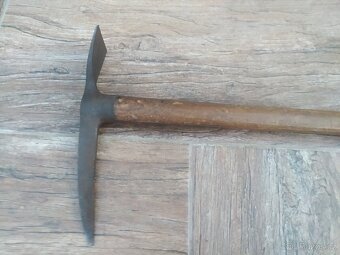Wehrmacht horolezecký cepín GBJR - 1