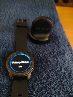 Samsung Galaxy Watch 42mm, Černé
