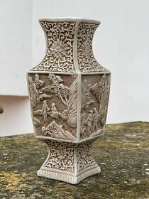 Umělecká váza, výška 25cm, šířka 15cm - 1