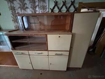 Retro kredenc