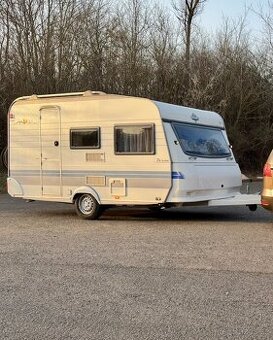 Karavan Hobby 400