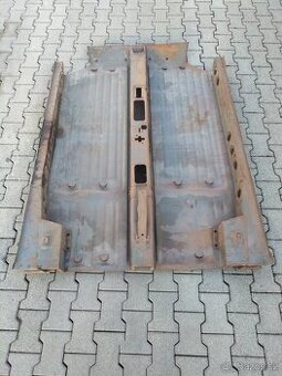 kompletná podlaha Škoda 1000MB, 110R, 100L
