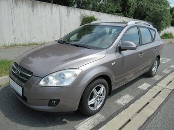 Kia Cee´d 1.6i nové v ČR - 1