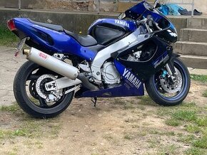Yamaha yzf1000 Thunderace