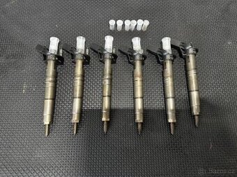 Vstřikovací trysky A6420701187 3.0CDI Mercedes W212