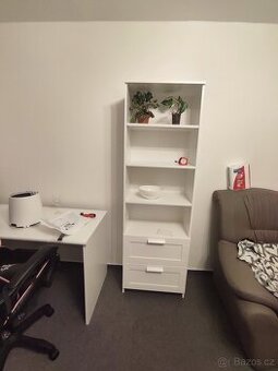 IKEA knihovna Brimnes