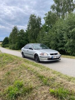 Honda civic 6g sedan