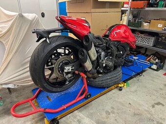 DUCATI Monster 937 2023