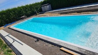 Sklolaminátový bazén