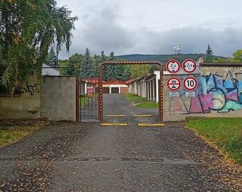 REZERVACE Dvě garáže vedle sebe - Litvínov