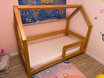 Dětská domečková postel Benlemi TERY s bočnicí. 160x80